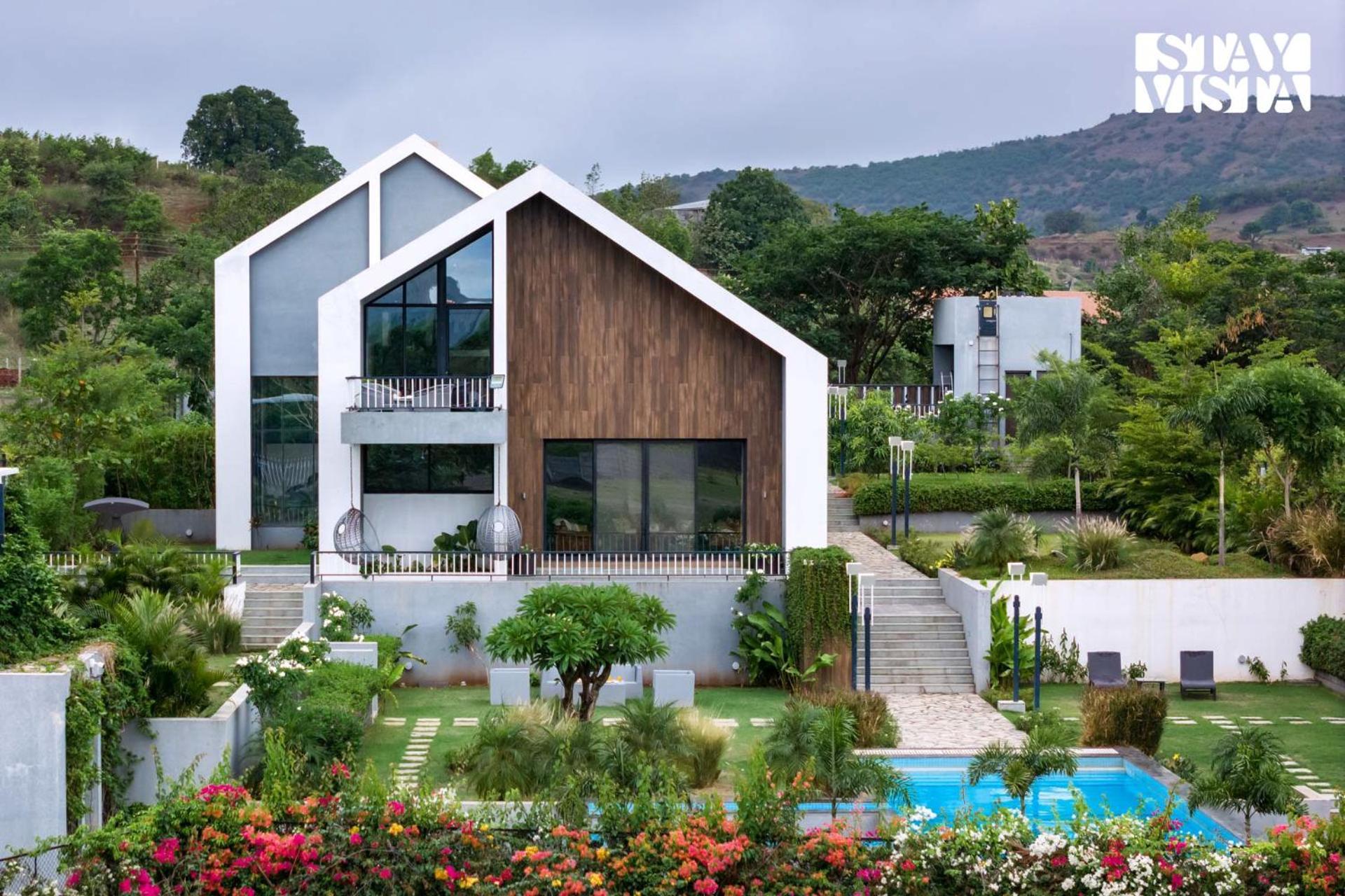 Stayvista At The Rainfield Villa With Gazebo & Lawn Nashik Eksteriør billede